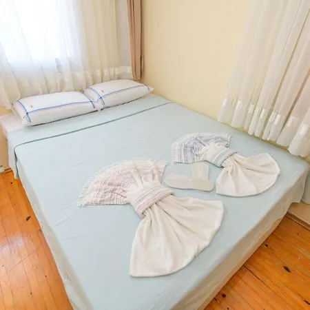 Apartman Lovely With 3 Bedrooms, 1006